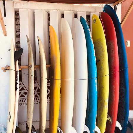 Pointbreak Surf Camp Vandrehjem Huanchaco Eksteriør billede