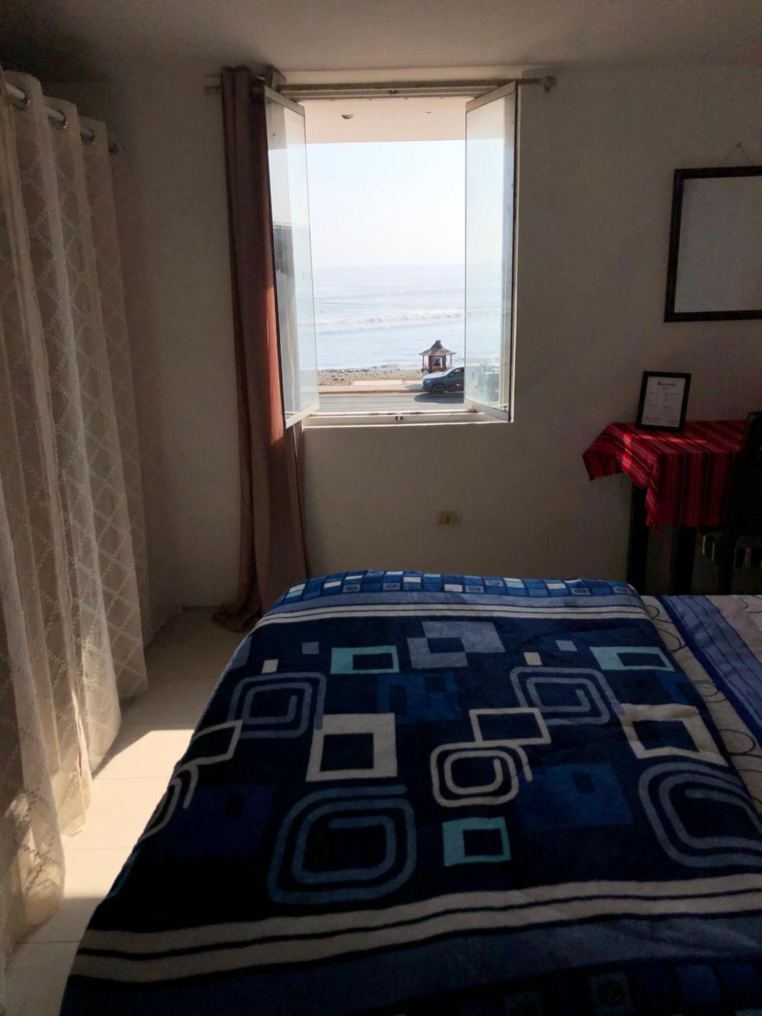 Pointbreak Surf Camp Vandrehjem Huanchaco Værelse billede