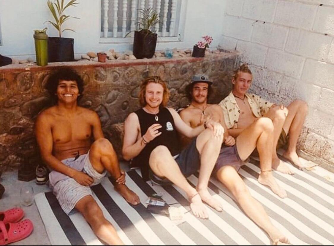 Pointbreak Surf Camp Vandrehjem Huanchaco Eksteriør billede