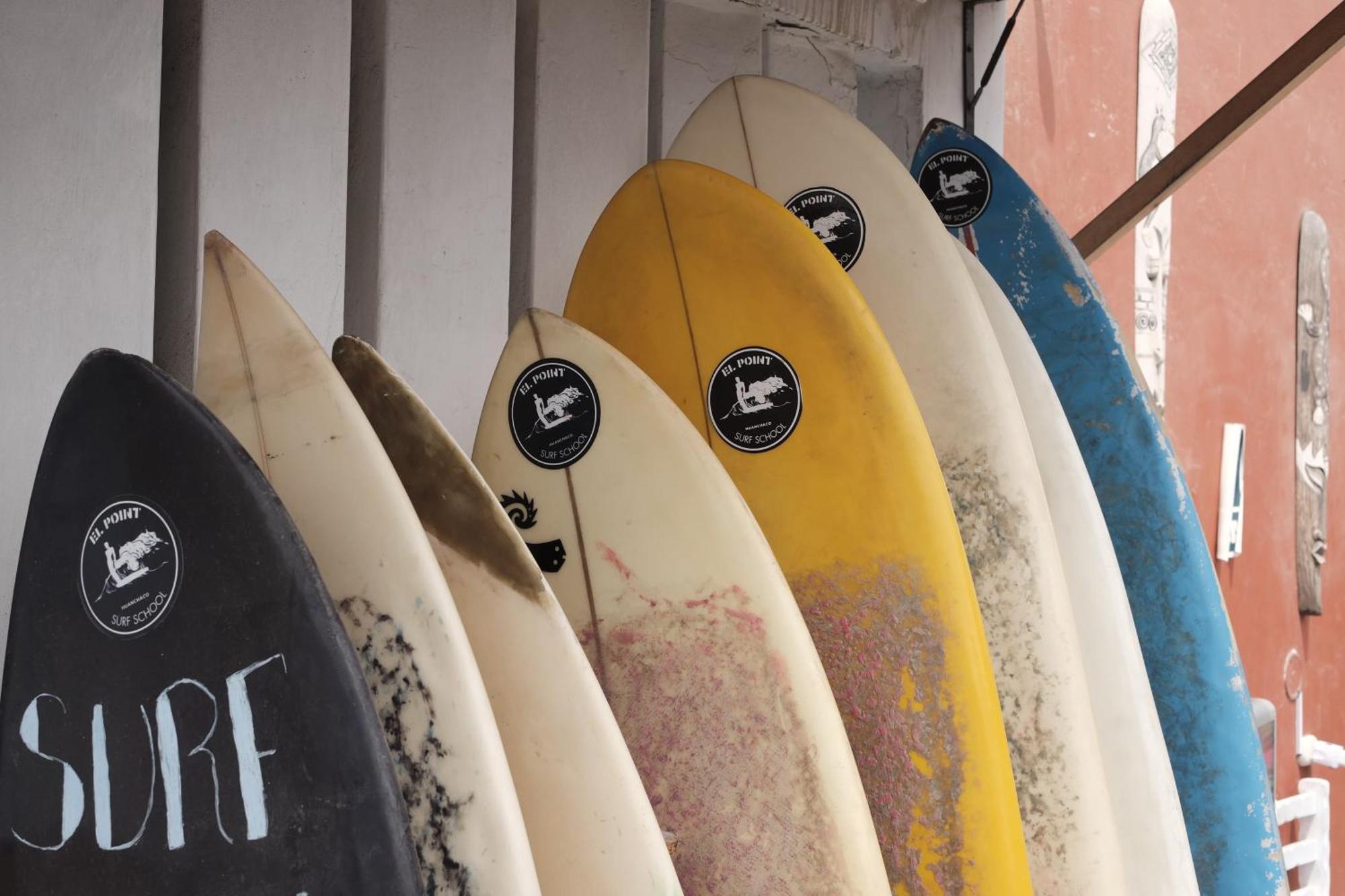Pointbreak Surf Camp Vandrehjem Huanchaco Eksteriør billede